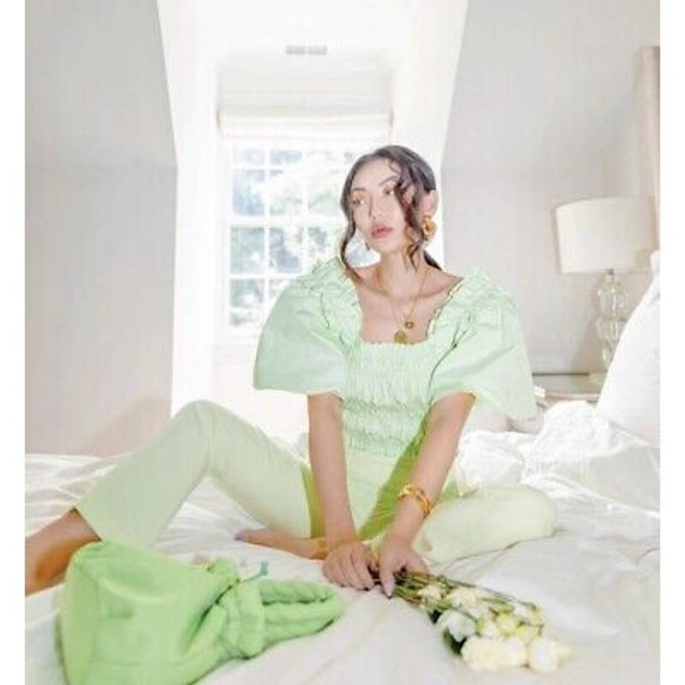 Zara Light Green Puff Sleeve Crop Top